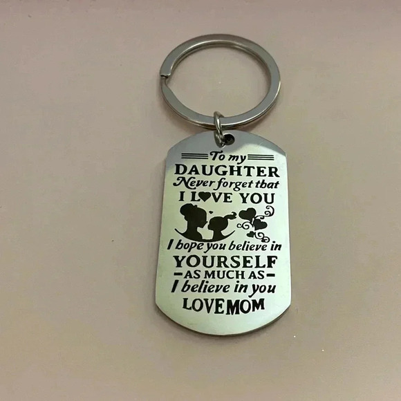 🆕Daughter Lettering Stainless Steel Keychain🆕 - Picture 2 of 2